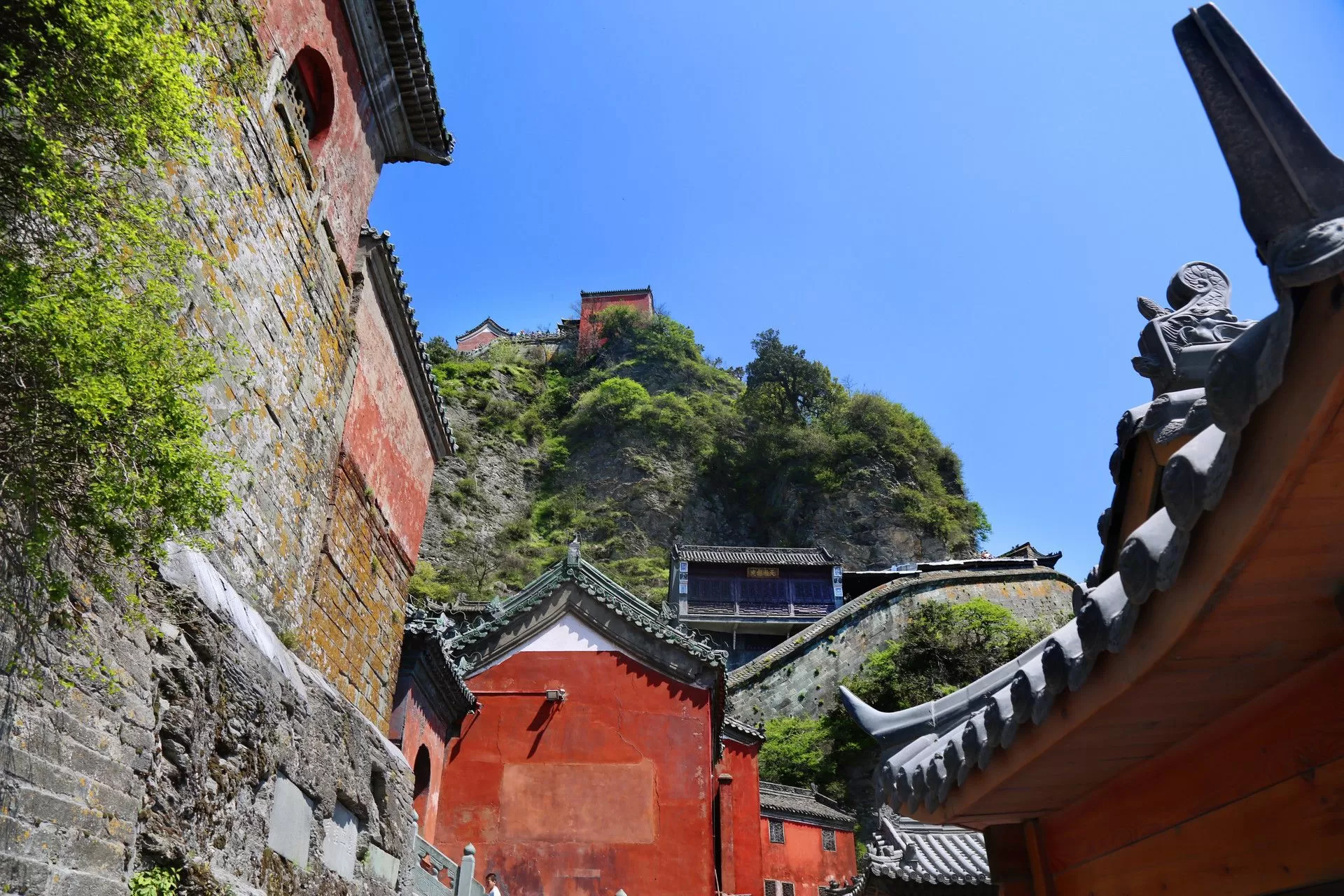 武当山几a景区(武当山有几座山峰)