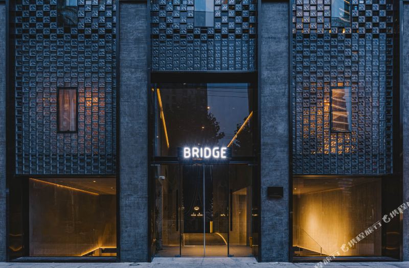 上海NEOBRIDGE酒店
